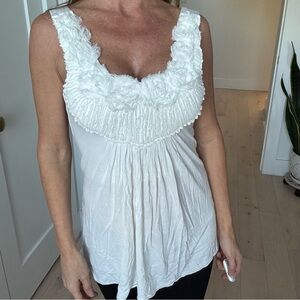 Sky Elegant White Sleeveless Top